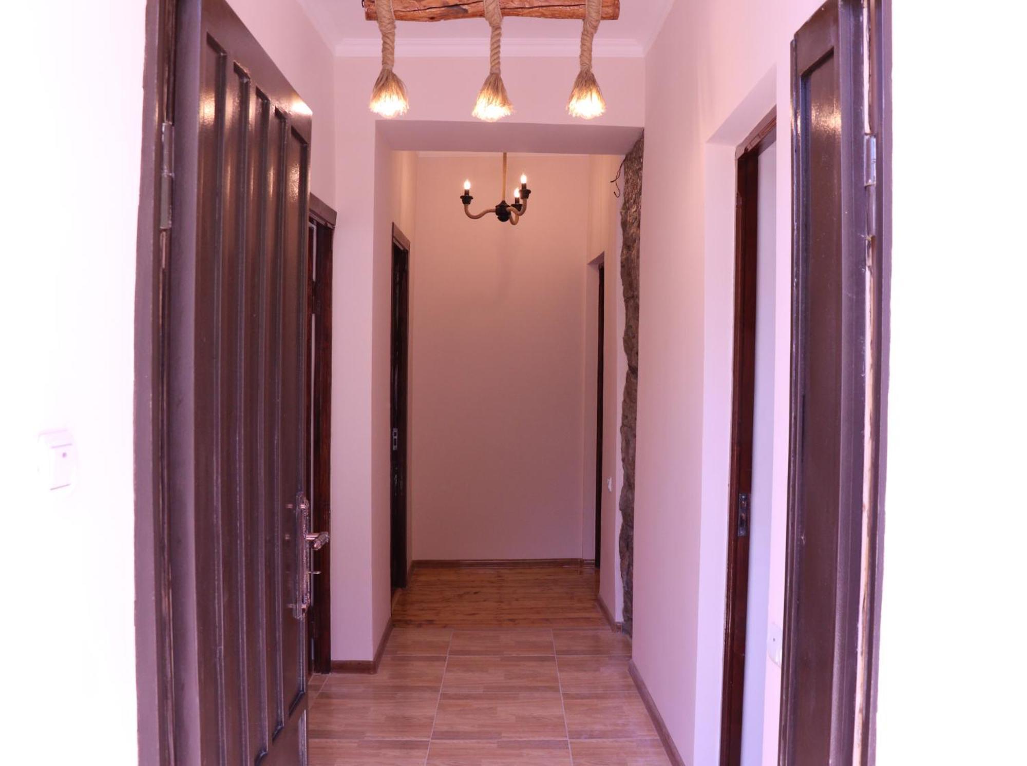 Legend Guest House Yekhegis Buitenkant foto