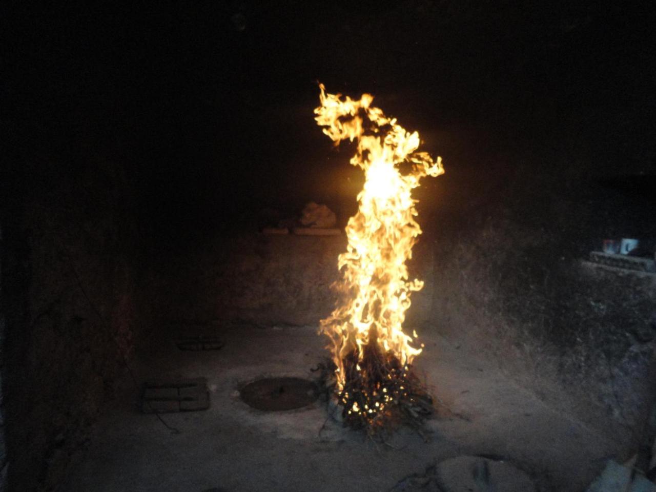 Legend Guest House Yekhegis Buitenkant foto